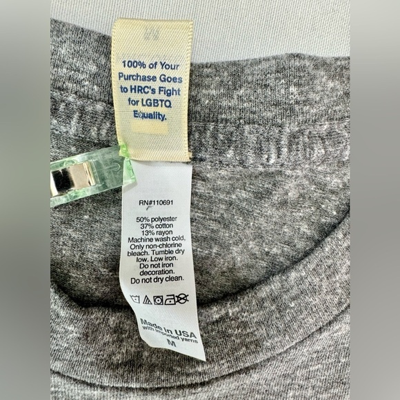 HEC.org UNITED AGAINST HATE women’s short sleeve tee, MEDIUM - Picture 4 of 4